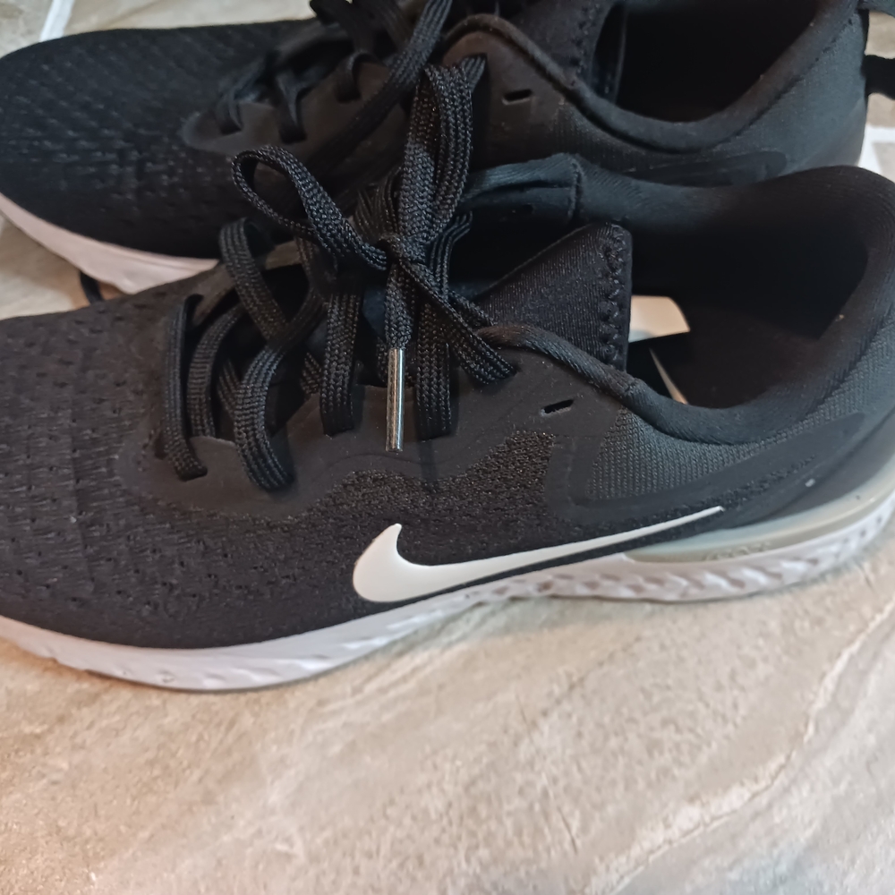 Nike Black and White Athletic Shoes
